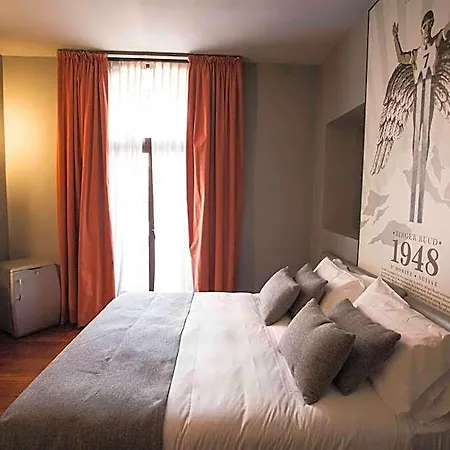 Art Boston 4*