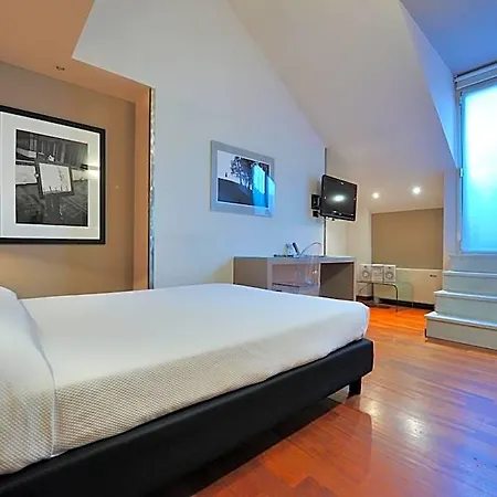 Art Boston Hotel Turyn
