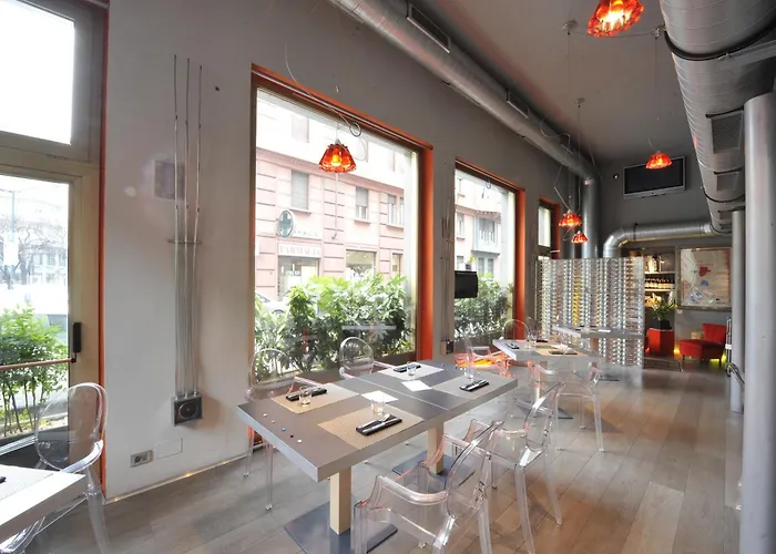 Art Boston 4*