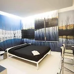 Hotel Art Boston 4*
