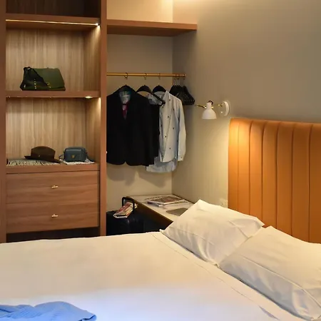 آرت بوسطن فندق تورينو