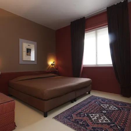 آرت بوسطن 4* تورينو