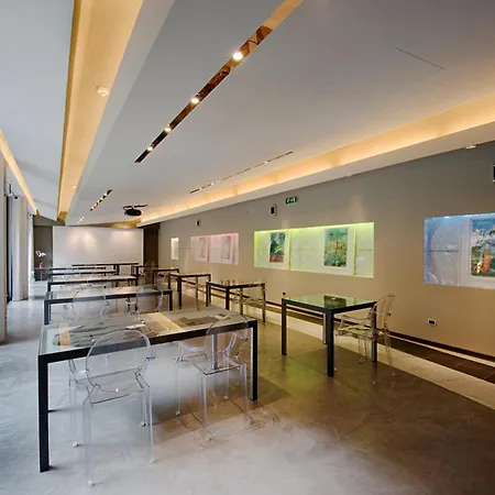 Art Boston Turyn
